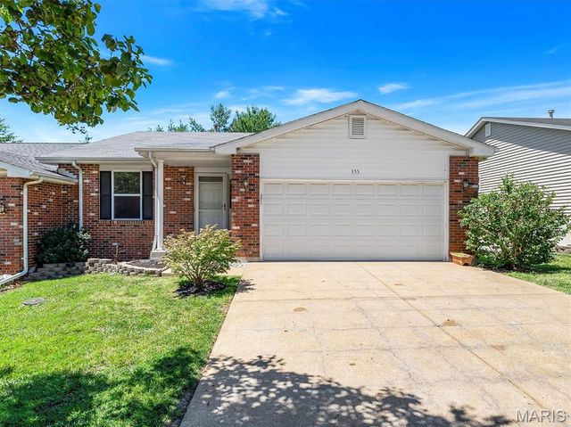 355 Oak Ridge Parkway, Arnold, MO 63010
