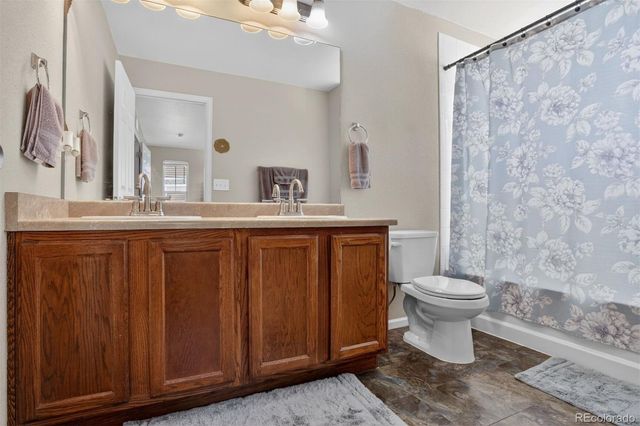 10968 Dayton Way, Commerce City, CO 80640