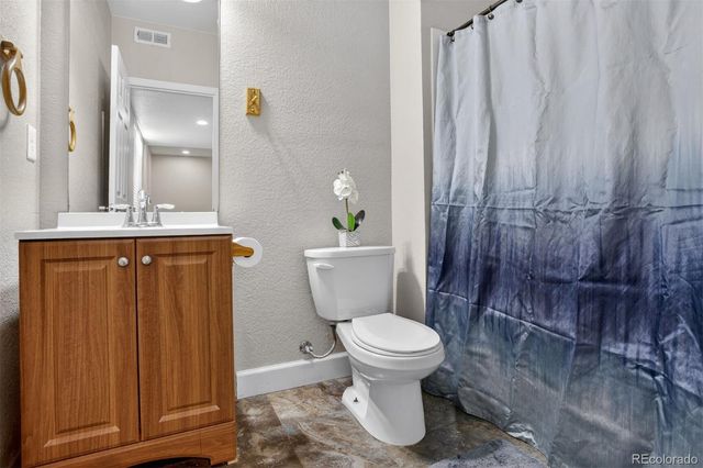 10968 Dayton Way, Commerce City, CO 80640