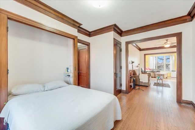 408 N State Street 12, Champaign, IL 61820