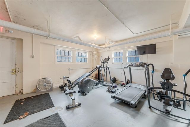 408 N State Street 12, Champaign, IL 61820