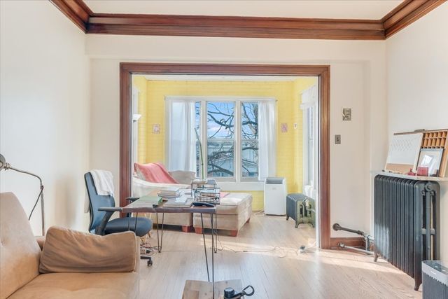 408 N State Street 12, Champaign, IL 61820