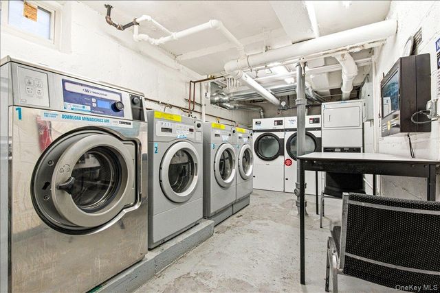 139-05 85th Drive 4G, Briarwood, NY 11435