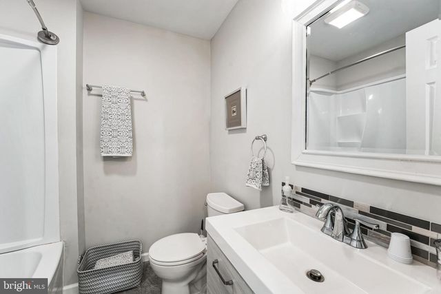 4018 17TH ST, Chesapeake Beach, MD 20732