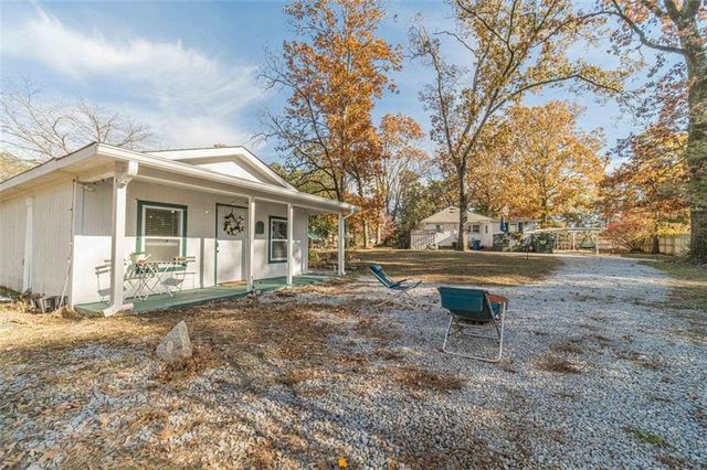 1965 HOLLAND PARK Drive, Buford, GA 30519