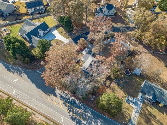 1965 HOLLAND PARK Drive, Buford, GA 30519