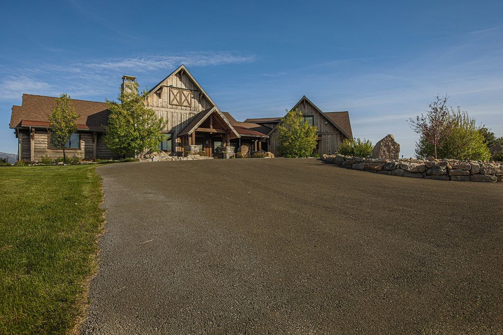 11 Howard Beer Road, Clancy, MT 59634 photo 2