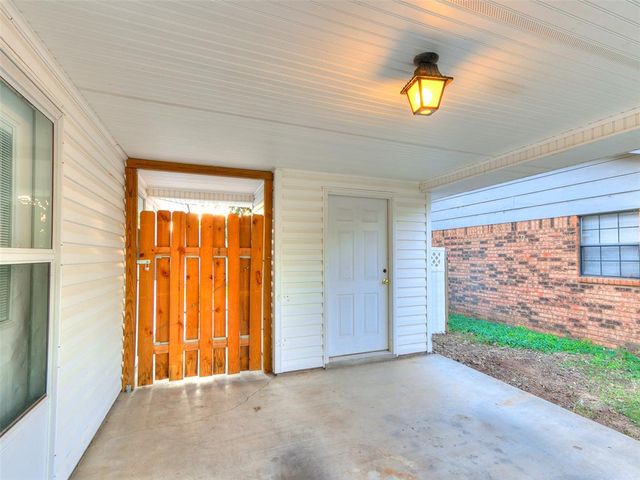 606 SE 6th Street, Lexington, OK 73051