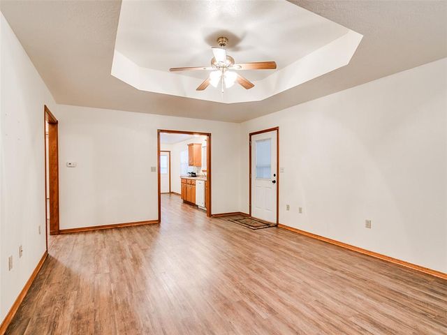 606 SE 6th Street, Lexington, OK 73051