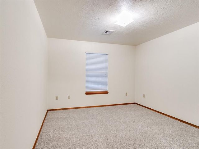 606 SE 6th Street, Lexington, OK 73051