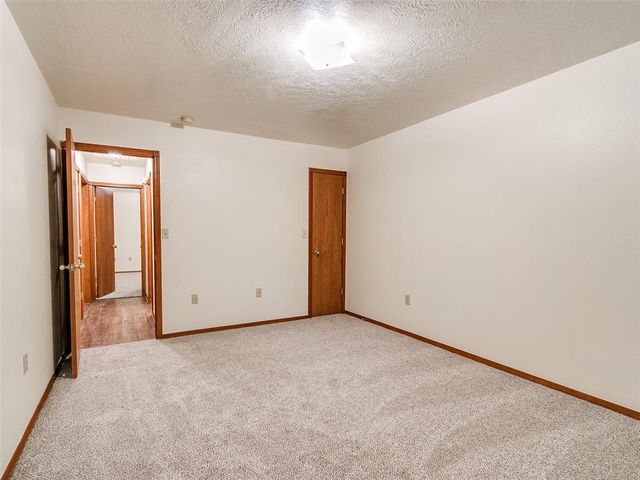 606 SE 6th Street, Lexington, OK 73051