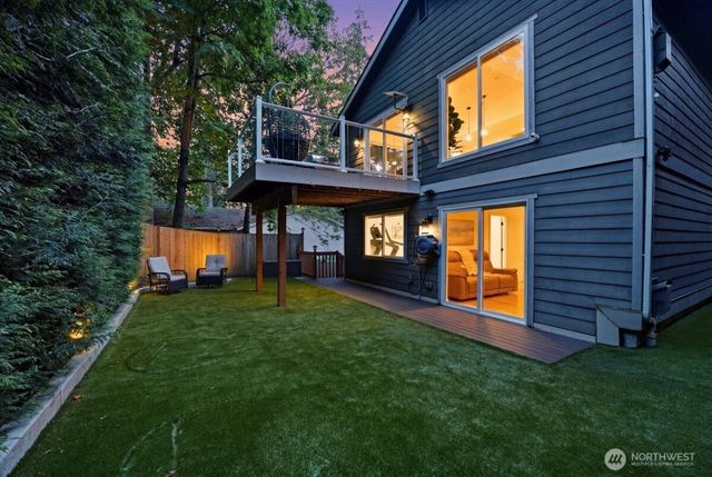 1508 208th Avenue NE, Sammamish, WA 98074