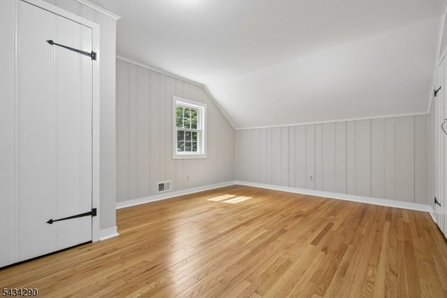 39 Shadylawn Dr, Madison Boro, NJ 07940