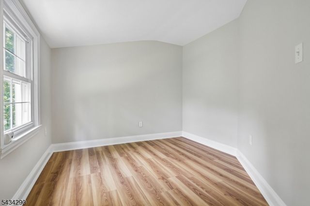 39 Shadylawn Dr, Madison Boro, NJ 07940