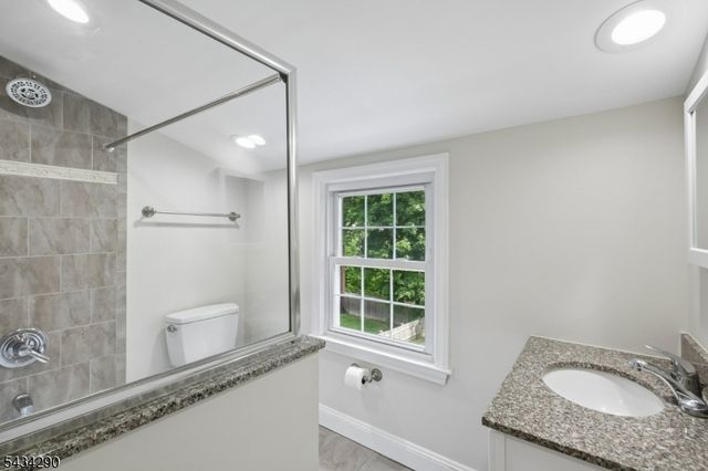 39 Shadylawn Dr, Madison Boro, NJ 07940