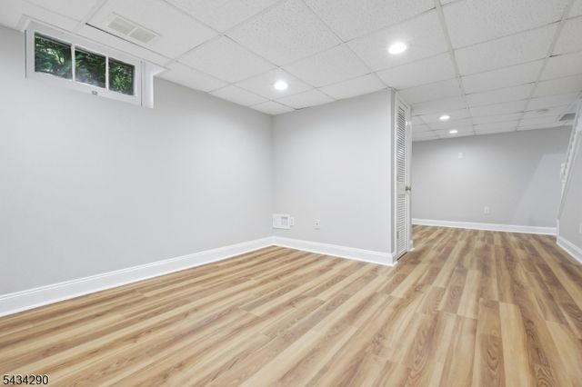 39 Shadylawn Dr, Madison Boro, NJ 07940