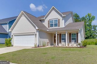 27 Sinclair Circle, Hoschton, GA 30548