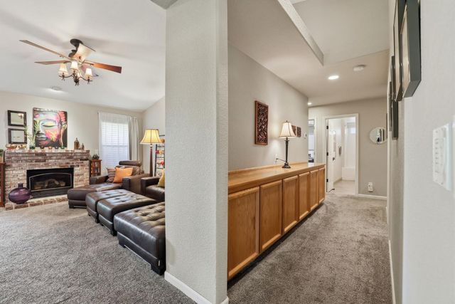 319 Fuller Ln, Lincoln, CA 95648