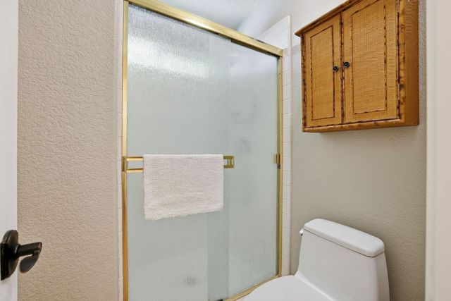 319 Fuller Ln, Lincoln, CA 95648