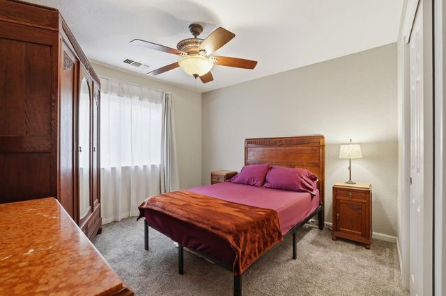 319 Fuller Ln, Lincoln, CA 95648