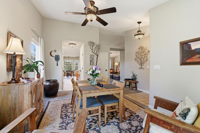 319 Fuller Ln, Lincoln, CA 95648
