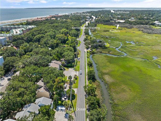 1502 Ocean Blvd, St Simons Island, GA 31522