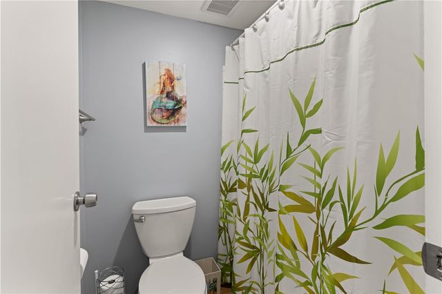 1502 Ocean Blvd, St Simons Island, GA 31522