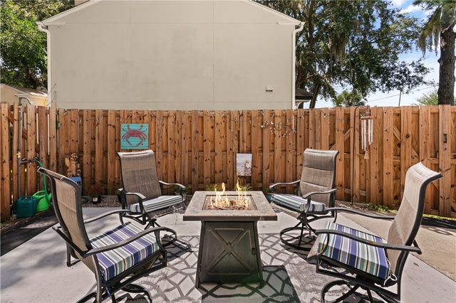 1502 Ocean Blvd, St Simons Island, GA 31522