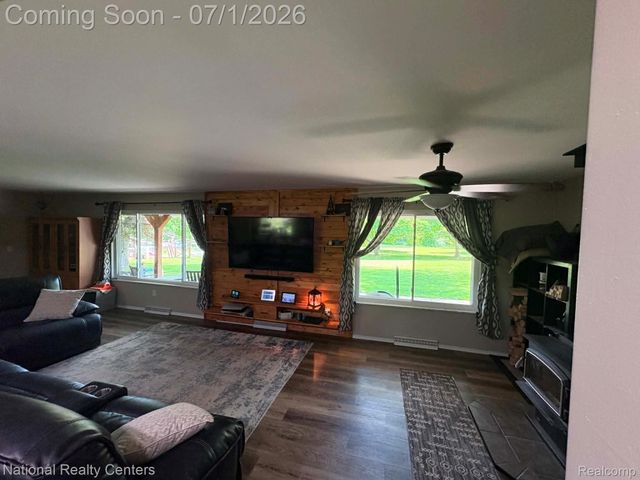 1330 Brauer Road, Metamora Township, MI 48371