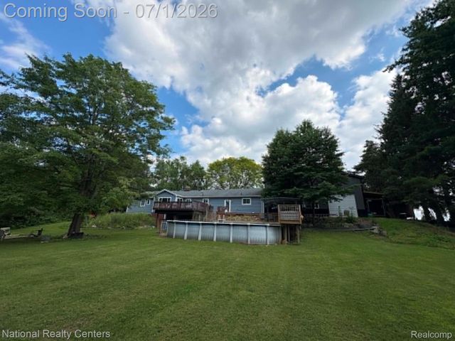 1330 Brauer Road, Metamora Township, MI 48371