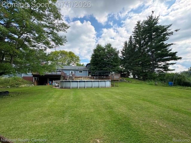 1330 Brauer Road, Metamora Township, MI 48371