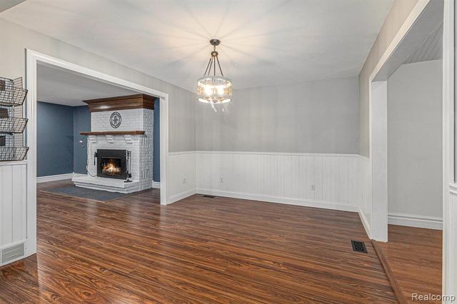 7135 Jordan Road, Grand Blanc, MI 48439