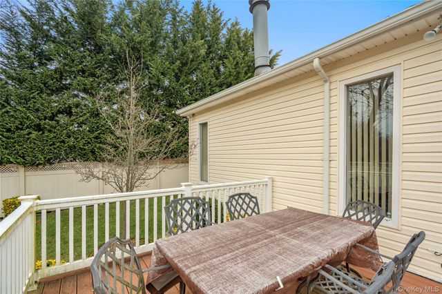 2046 Hancock Avenue, North Bellmore, NY 11710