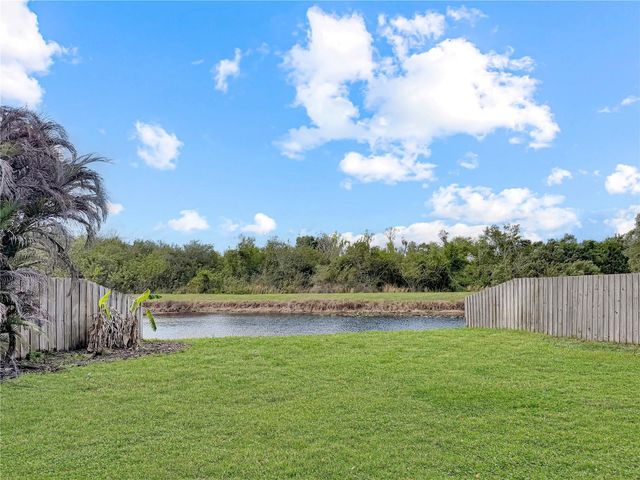 6817 CROMWELL GARDEN DR, Apollo Beach, FL 33572