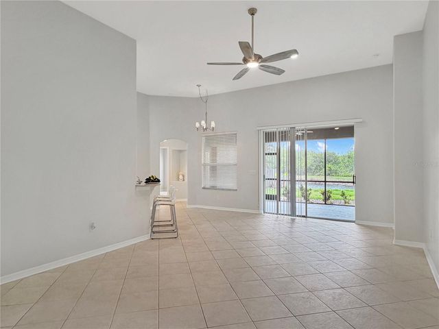 6817 CROMWELL GARDEN DR, Apollo Beach, FL 33572