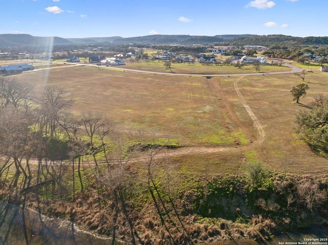 849 Bingham, New Braunfels, TX 78132