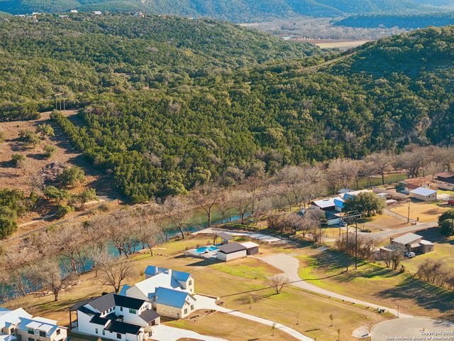 849 Bingham, New Braunfels, TX 78132