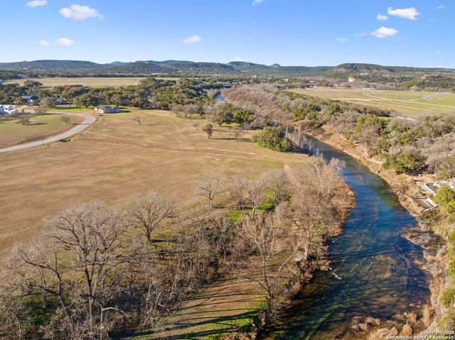 849 Bingham, New Braunfels, TX 78132