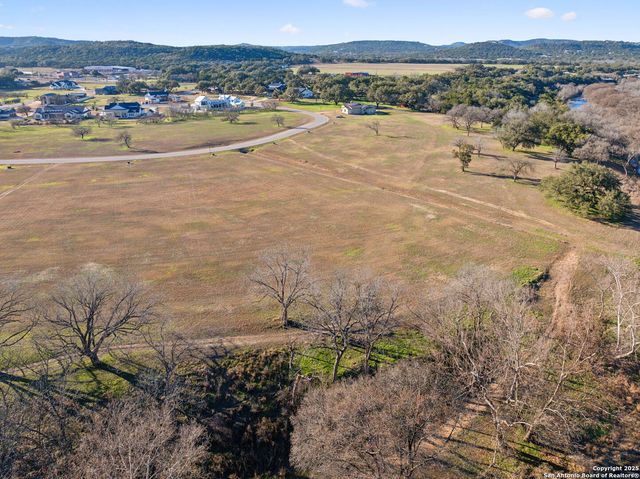 849 Bingham, New Braunfels, TX 78132