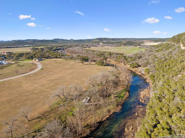 849 Bingham, New Braunfels, TX 78132