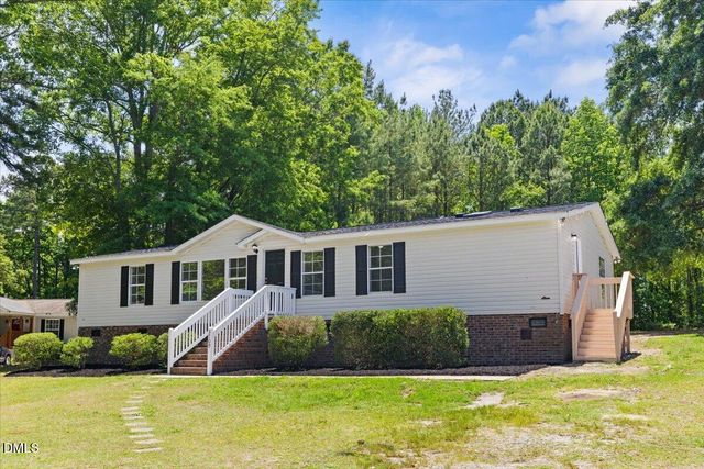 3709 Wyndfair Drive, Fuquay Varina, NC 27526