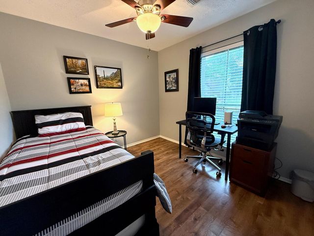 2919 Laurelridge Drive, League City, TX 77573