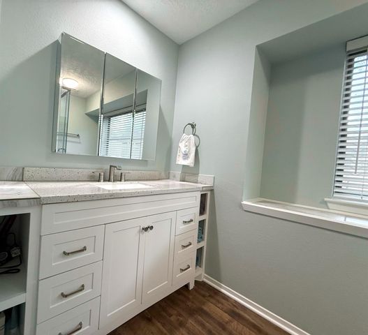 2919 Laurelridge Drive, League City, TX 77573