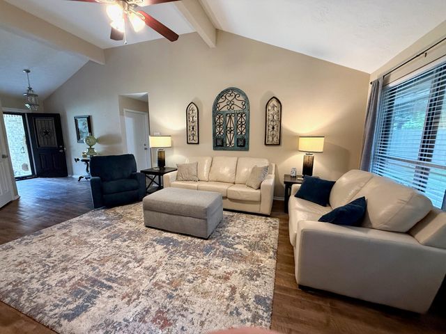 2919 Laurelridge Drive, League City, TX 77573