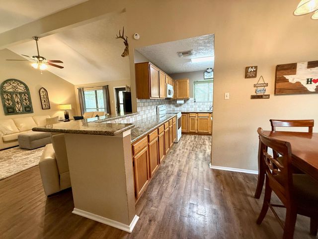 2919 Laurelridge Drive, League City, TX 77573