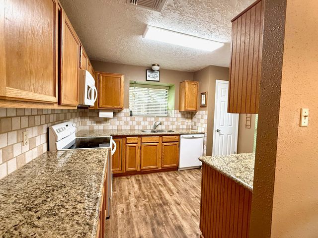 2919 Laurelridge Drive, League City, TX 77573