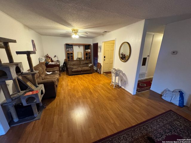 3238 Nantucket, San Antonio, TX 78230