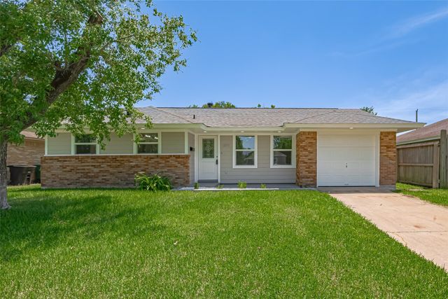 12210 Palmbeach Street, Houston, TX 77034