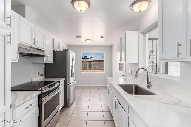 1238 E Vine Avenue, Mesa, AZ 85204