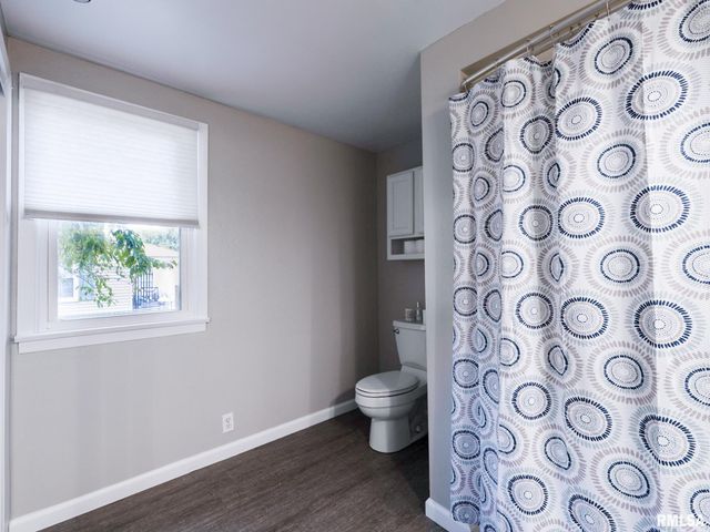 518 N PEKIN Lane, Hanna City, IL 61536